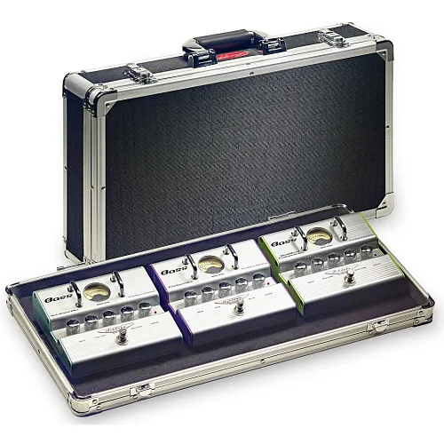 Stagg UPC-500 Пластиковый кейс для гитарных педалей с алюминиевыми углами.
